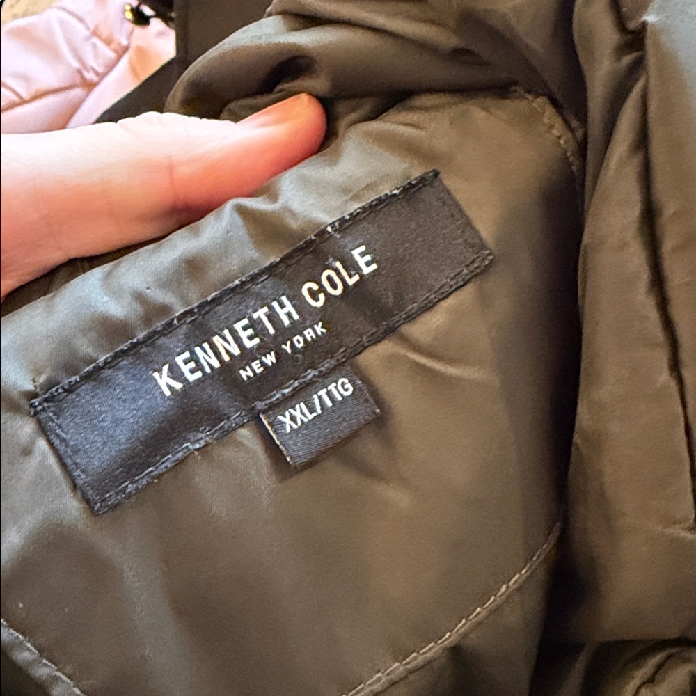 KENNETH COLE Quilted Faux Fur Hood Heavyweight Puffer Coat Jacket XXL EUC - Picture 4 of 4